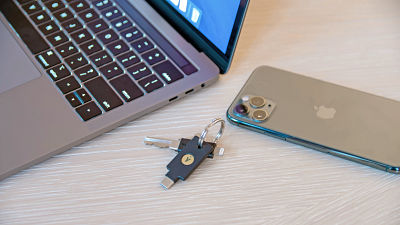 Serie YubiKey 5: la llave de seguridad multiprotocolo